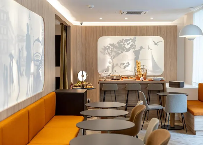 Hotel Dantan 3*